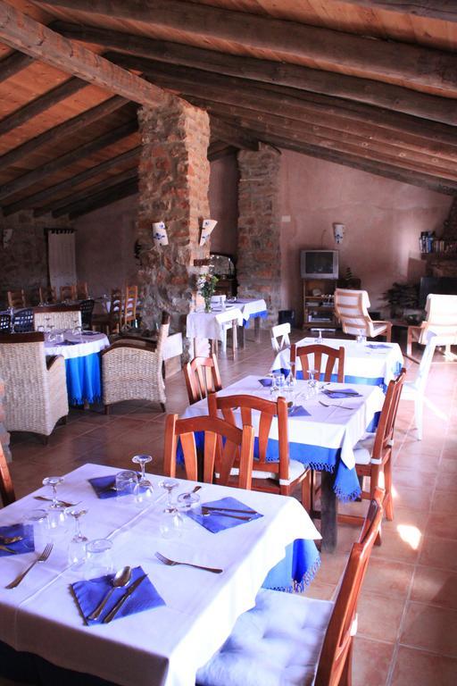 La Casa De La Estacion Hotel Sarrión Kültér fotó